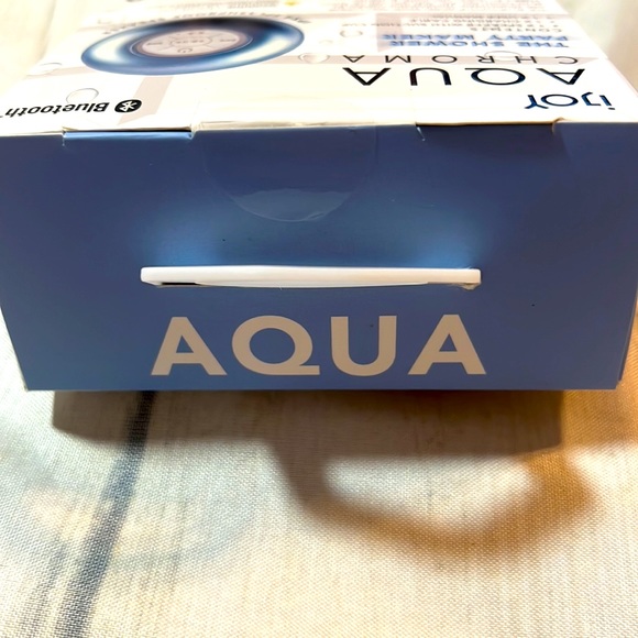 ijoy Aqua Chroma Bluetooth Wireless Splashproof Speaker - Picture 6 of 9